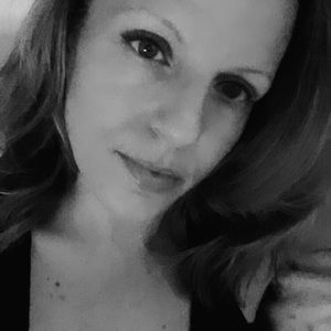 Meet your Posher, Karon